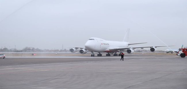 Узбекская авиакомпания приобрела Boeing, известный как «Королева небес»