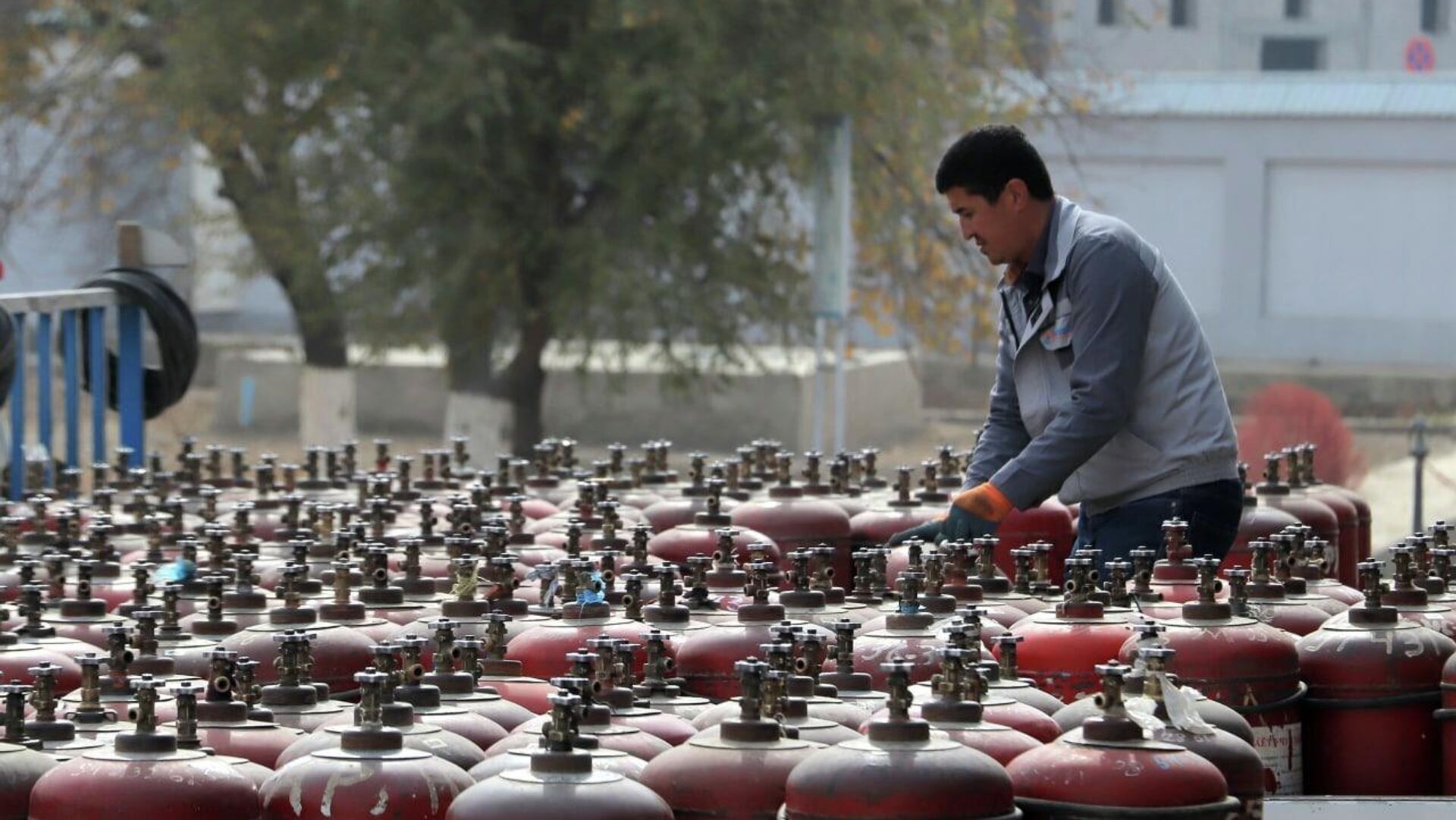 Узбекистанцам дадут газовые баллоны, исходя из потребностей