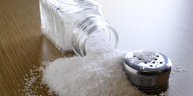 Узбекистанцы потребляют соль в три раза больше нормы