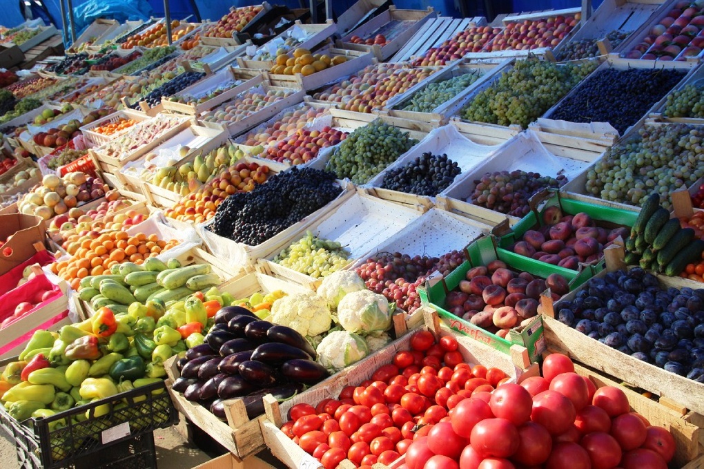 Выяснилось, в какие страны Узбекистан продаёт фрукты и овощи