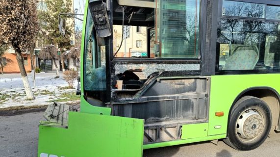 В Ташкенте два пассажирских автобуса устроили ДТП