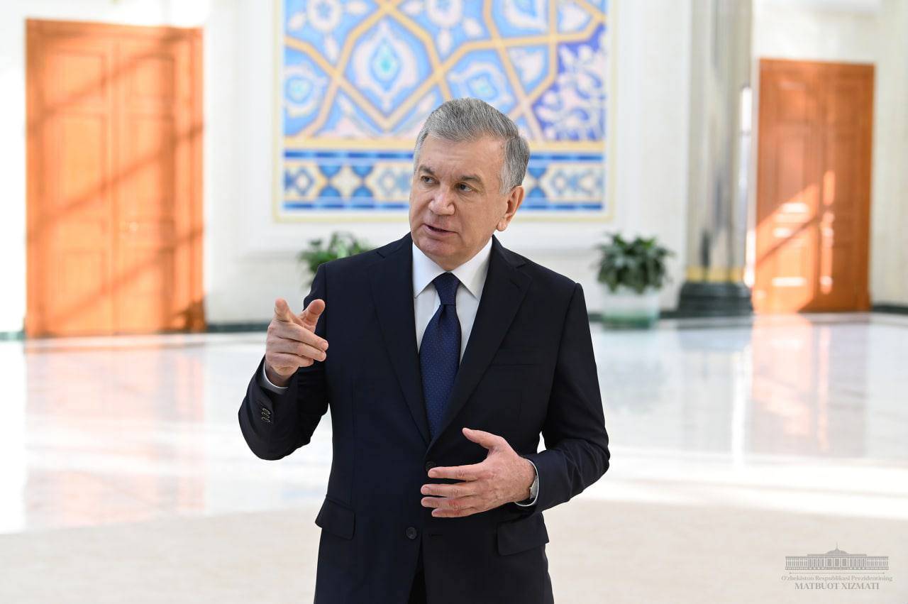 Президент раскритиковал авиакомпанию Uzbekistan airways