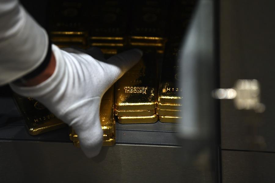 Узбекистан после долгого перерыва возобновил экспорт золота