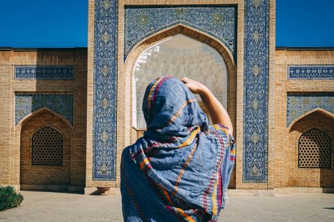 В каком возрасте туристы чаще всего прилетают в Узбекистан — статистика
