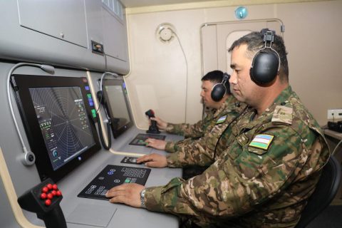 В Узбекистане ускорят цифровизацию Вооруженных Сил и обеспечат армию современной техникой