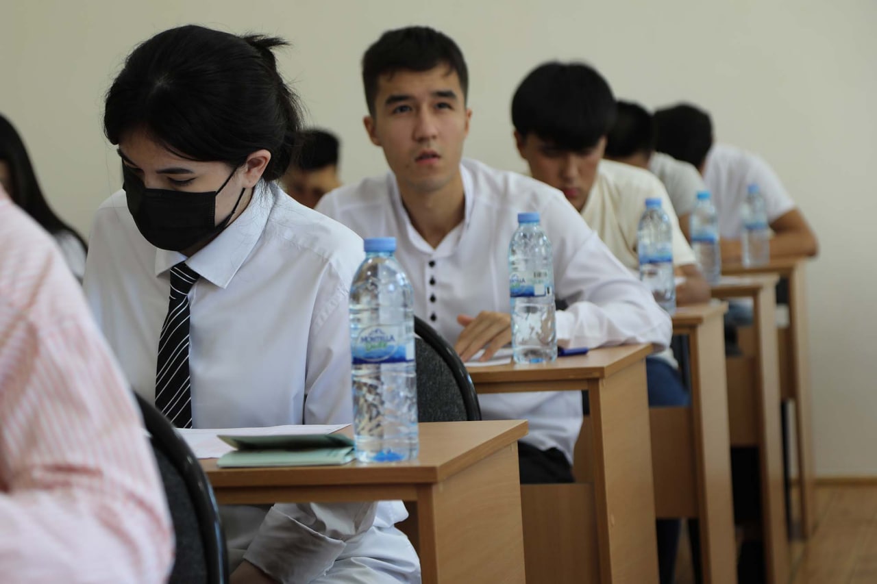 В Ташкенте студентам изменили время начала пар — список