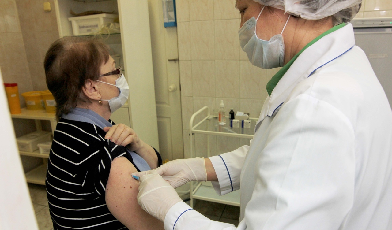 Жителям Узбекистана привили более 23 миллионов бустерных доз от коронавируса