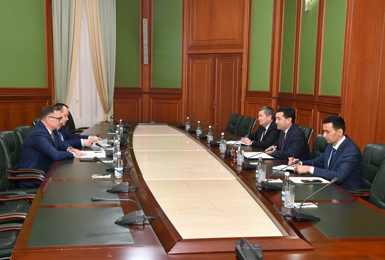Глава МИД Узбекистана конструктивно поговорил с украинским послом