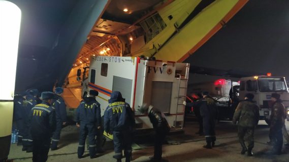 В Ташкенте спасатели МЧС приготовились к отправке в Турцию