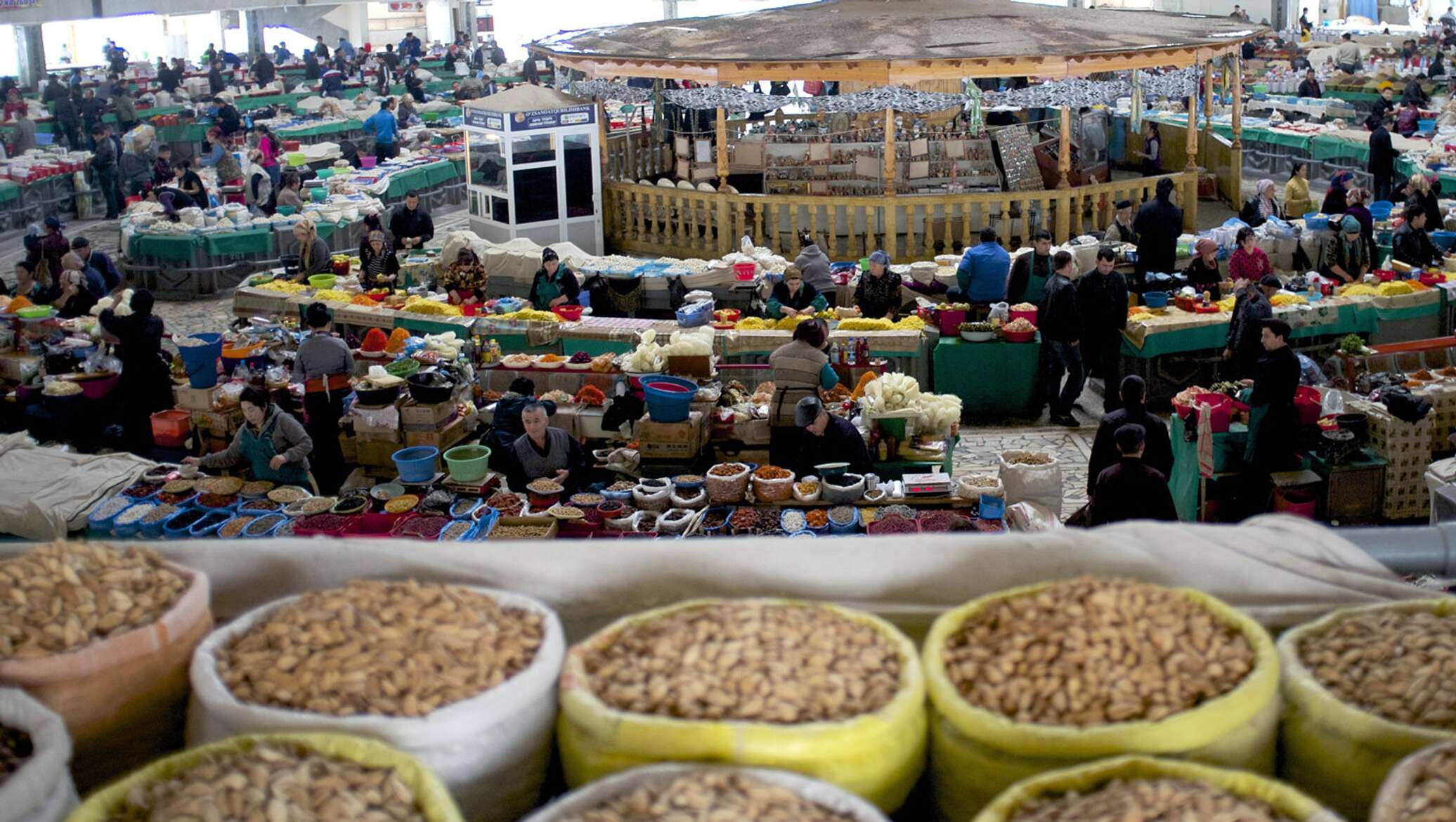 В Узбекистане хотят смягчить наказание за нарушение правил торговли