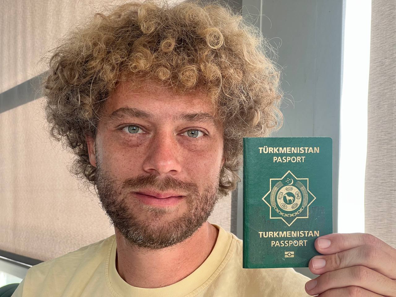 Илья Варламов не получал гражданство Туркменистана