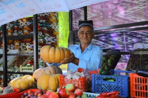 В Узбекистане продлят работу праздничных ярмарок