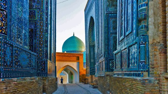 В Узбекистане за год отреставрировали более полусотни культурных объектов