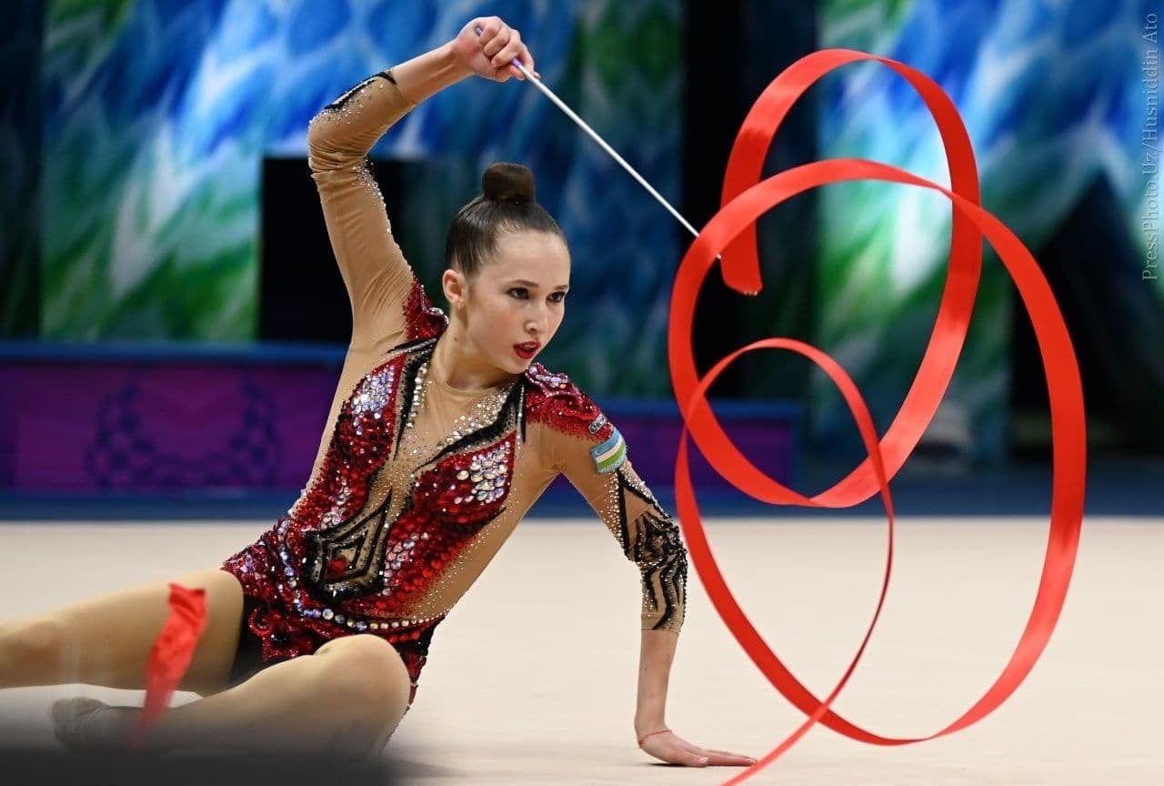 Узбекистанка завоевала серебро на Кубке мира по художественной гимнастике