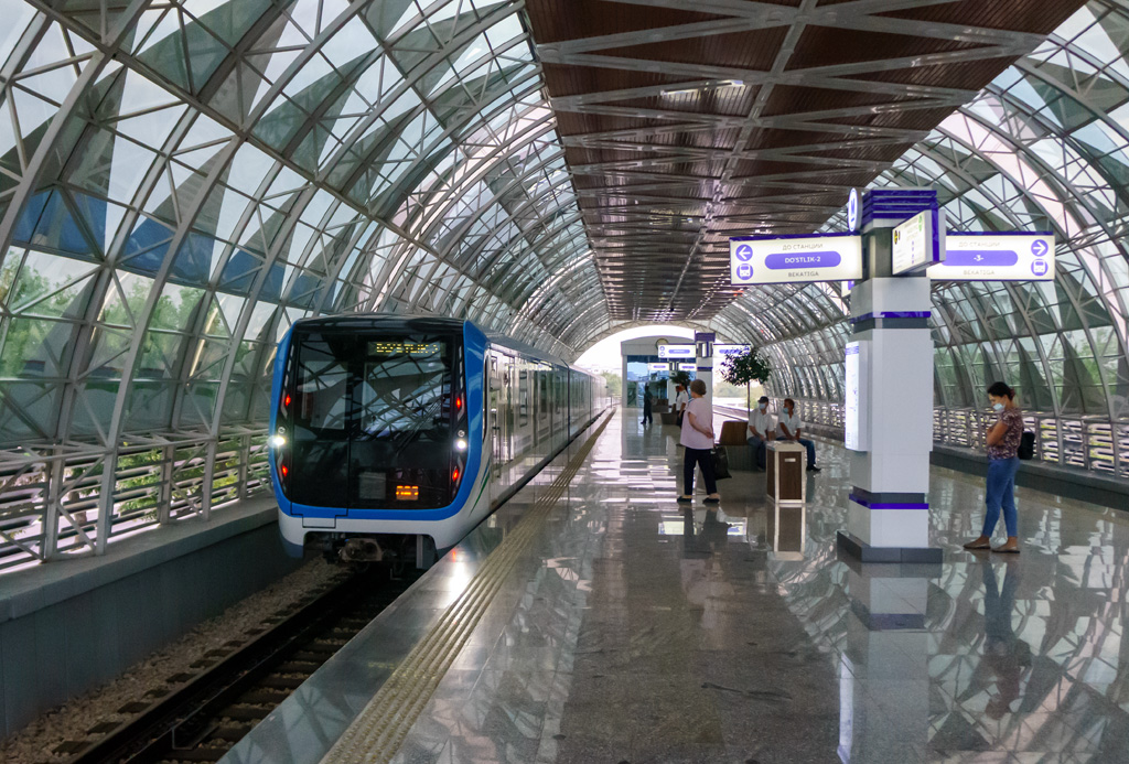 В Ташкенте запустили ещё пять станций наземного метро