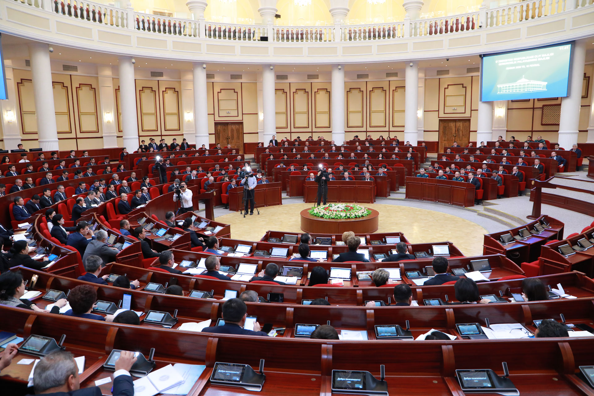 В новой Конституции Узбекистана закрепляется парламентское расследование