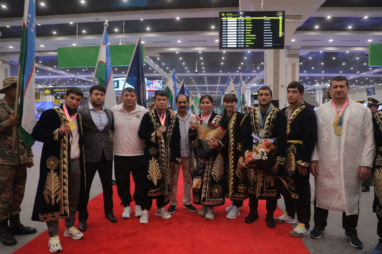 Сборная Узбекистана заняла первое место на чемпионате Азии по курашу в Китае