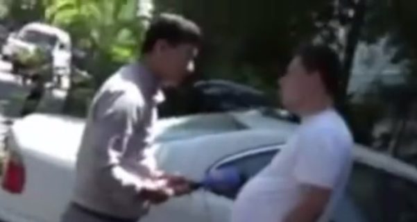 В Ташкенте мужчина накинулся с матом и угрозами на журналиста MY5 — видео