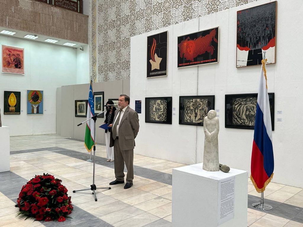 «Ташкент помнит»: жители столицы отметили 82 годовщину начала Великой отечественной войны