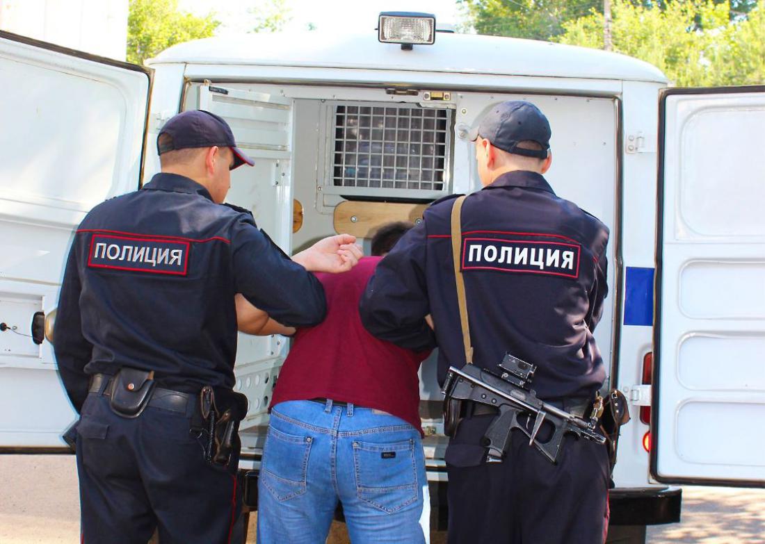 В России узбекистанца подозревают в изнасиловании школьницы