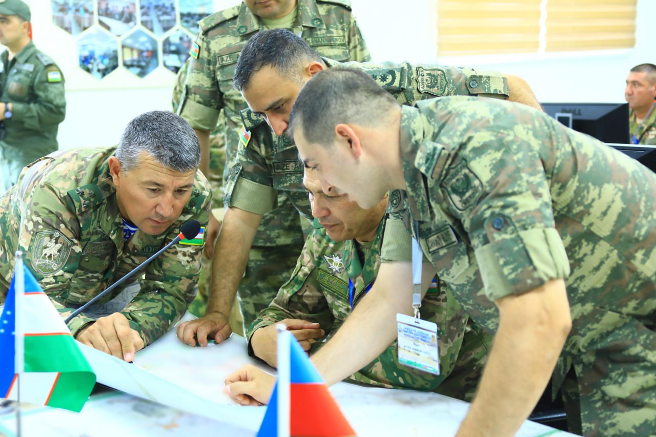 Военные Узбекистана и Азербайджана провели учения по отработке спецопераций