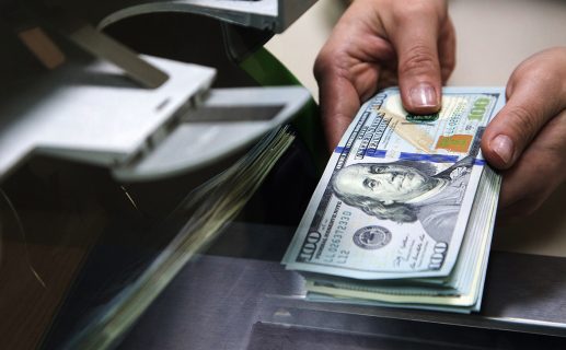 В Узбекистане вырос курс доллара