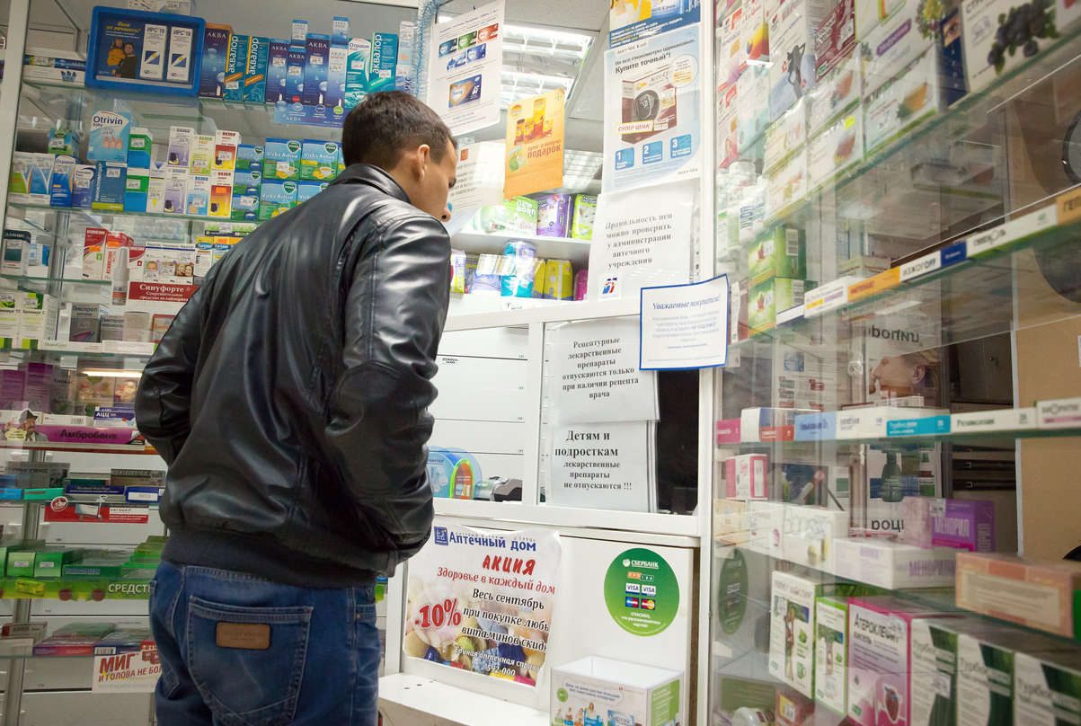 Узбекистанцам хотели продать некачественные лекарства на миллиарды сумов