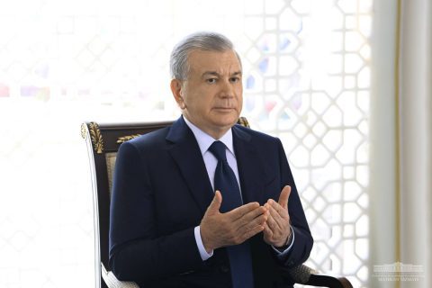 Шавкат Мирзиёев почтил память первого президента