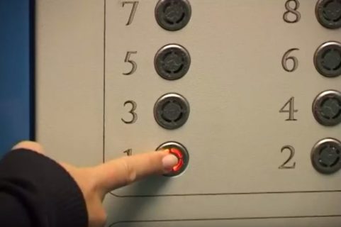 В Ташкенте вновь упал лифт в новостройке