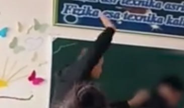В Хорезме учитель уволился после скандального избиения ученика