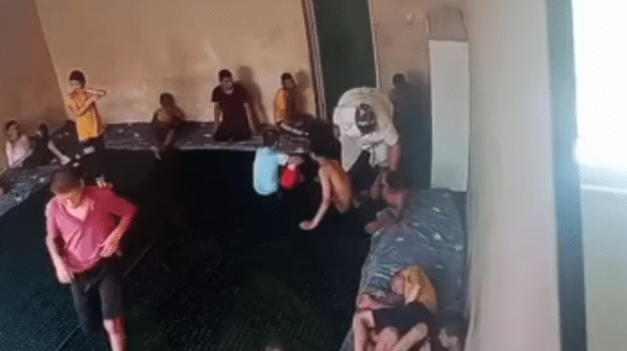 В Андижане сотрудники интерната избивали детей с инвалидностью — видео