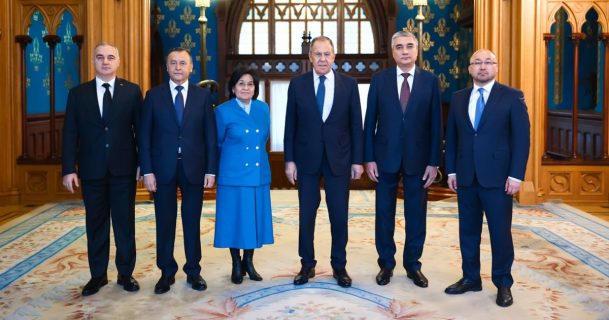 Сергей Лавров переговорил с послами стран Центральной Азии