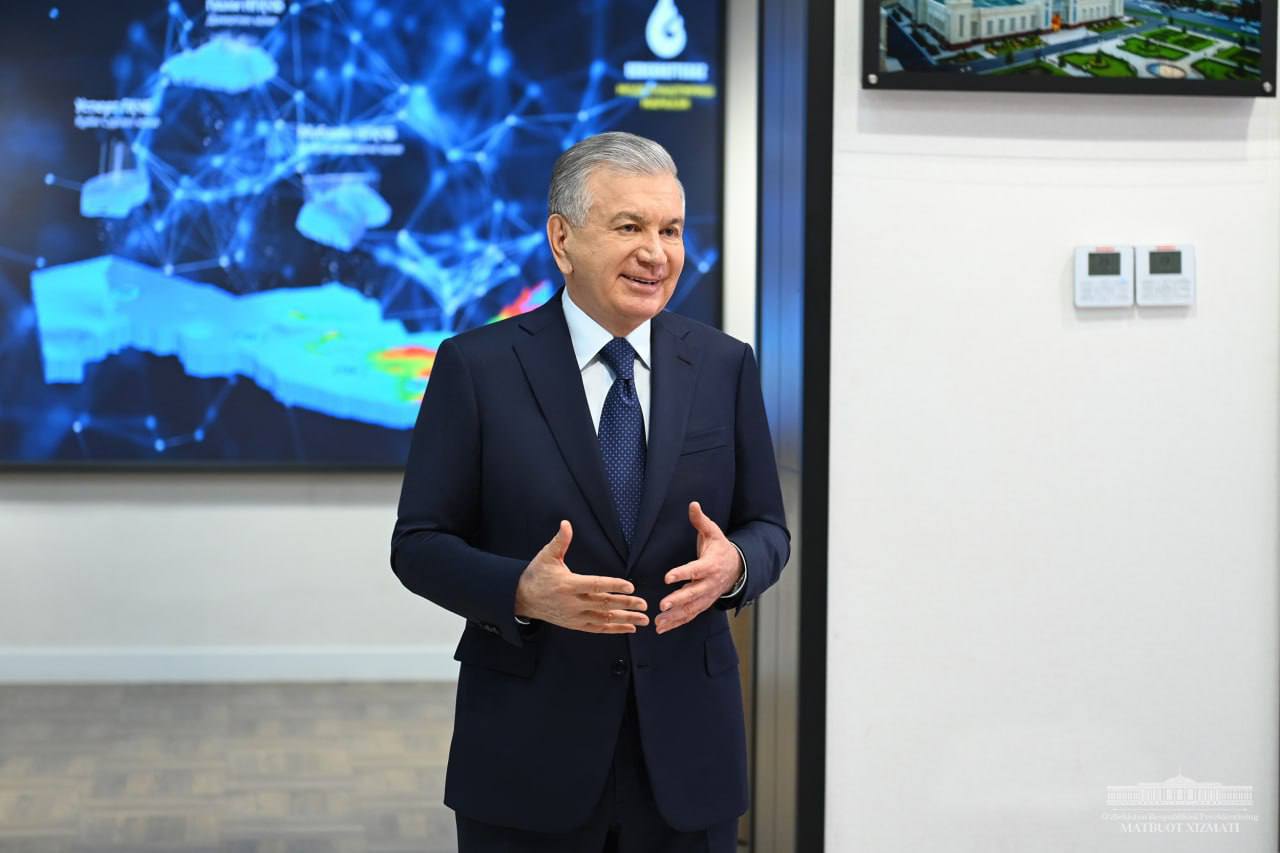 Мирзиёев ознакомился с подготовкой энергетики Узбекистана к зиме