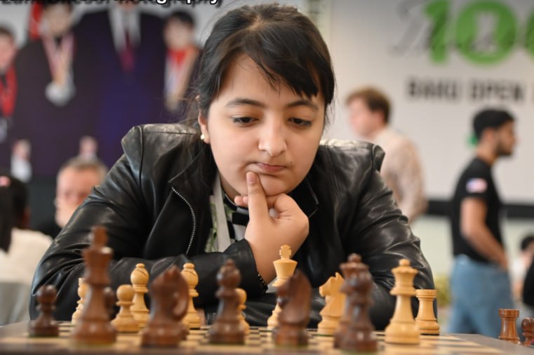 Шахматистка из Узбекистана Афруза Хамдамова стала чемпионкой мира в 14 лет