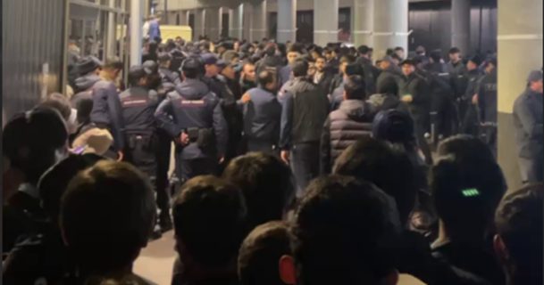 В Ташкенте возбудили уголовное дело из-за продажи поддельных билетов на концерт Jah Khalib