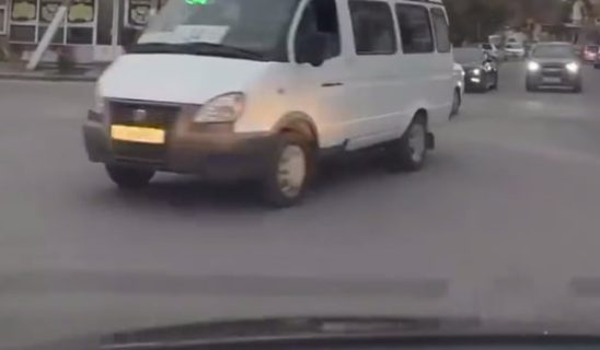 В Ташкенте незнающий ПДД блогер возмутился ситуацией на дороге — видео