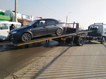 В Ташкенте у водителя забрали машину за десятки нарушений ПДД