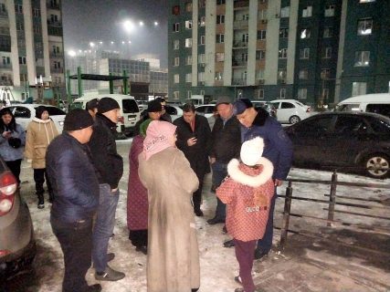 В Ташкенте поползли слухи о падение лифта с маленькой девочкой внутри