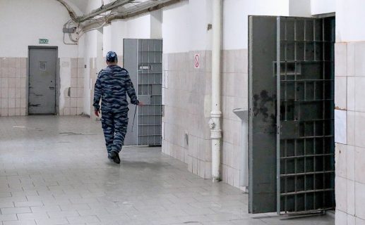 В России четыре узбекистанца похитили человека и вымогали у него деньги