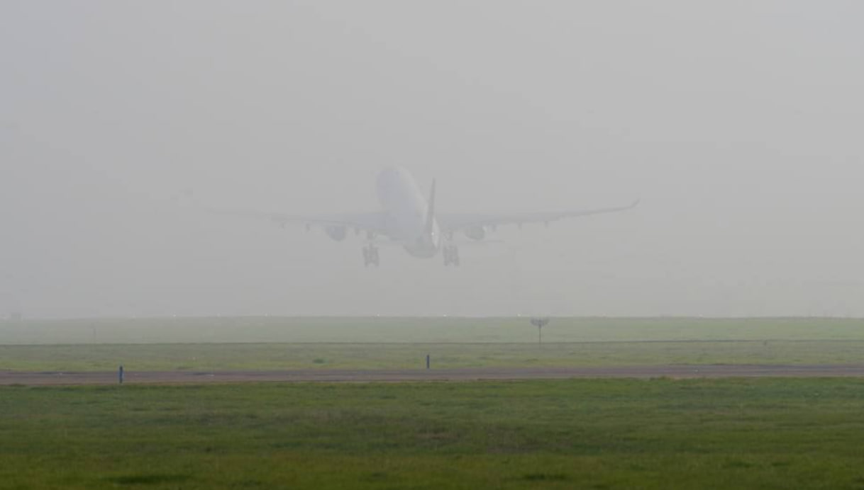 Несколько рейсов из России не смогли приземлиться в аэропорту Ташкента