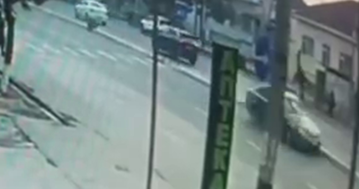 Gentra насмерть снесла пенсионера возле пешеходного перехода — видео