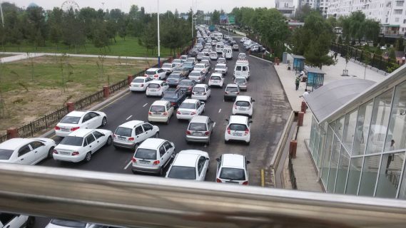 В Ташкенте продлили работу отделов по регистрации автомобилей