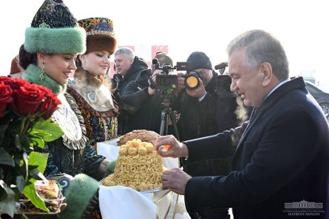 Шавкат Мирзиёев приземлился в Казани — цели визита
