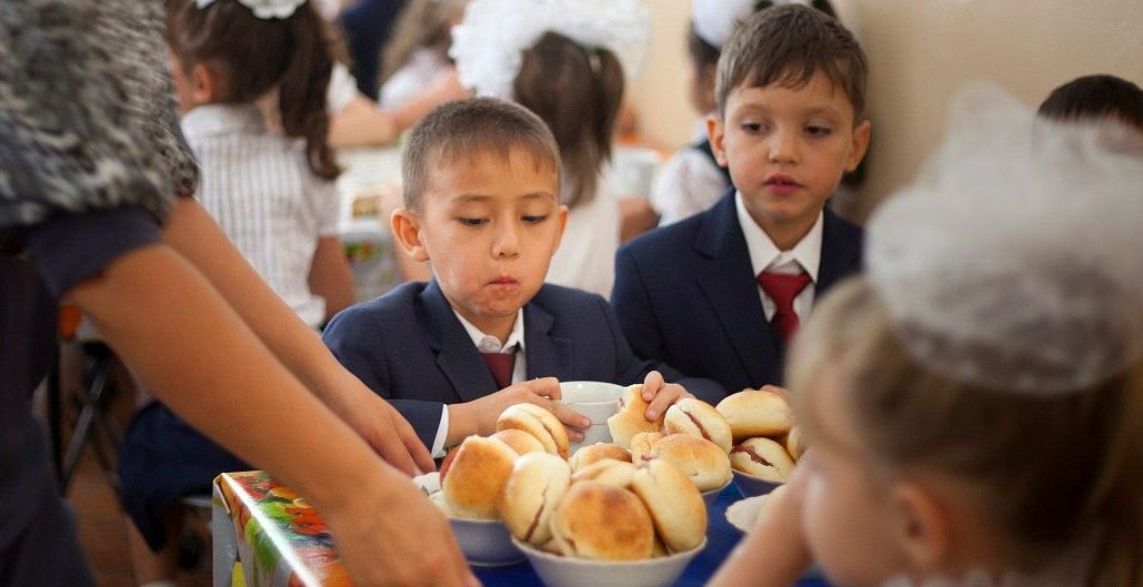 В Узбекистане у школьников все чаще встречается язва желудка