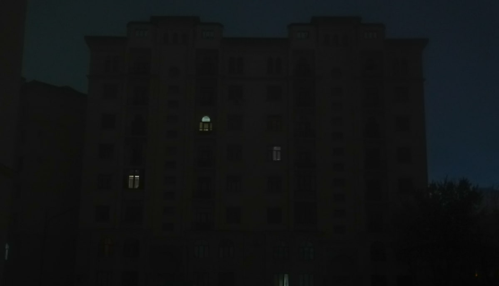 В Каракалпакстане тысячи человек остались без света
