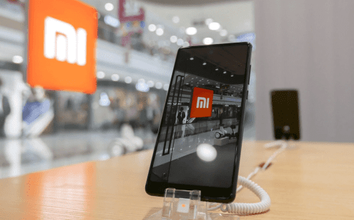 СМИ: пользователи Xiaomi пожаловались на новое обновление, делающее из смартфона «кирпич»