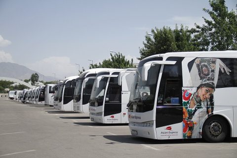 Людей с окраин Ташкента довезут до метро экспресс-автобусами