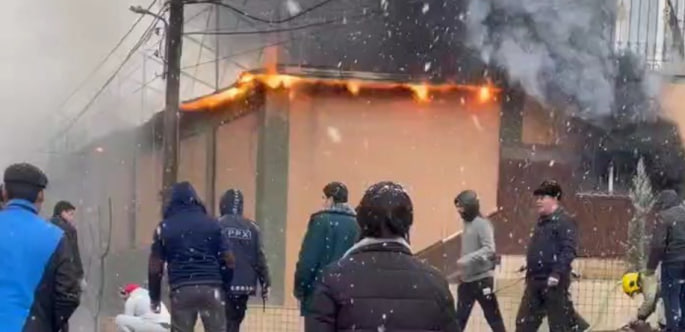 В Ташкенте произошел пожар в частном доме: жертв нет — видео