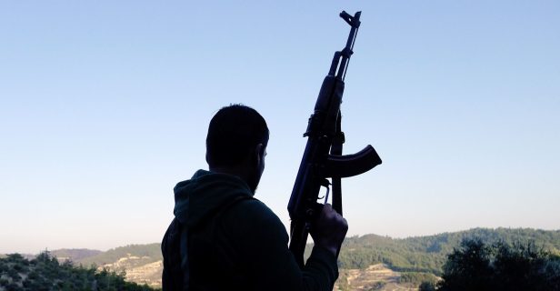 В Узбекистан из Сирии вернули 24-летнего джихадиста