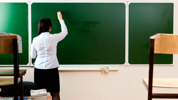 В Ташкенте решат проблему нехватки русскоязычных учителей